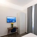 Ostiense بيت ضيافة